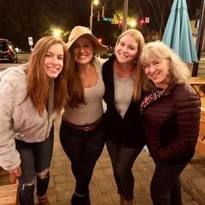 Meet your Posher, Kelsey